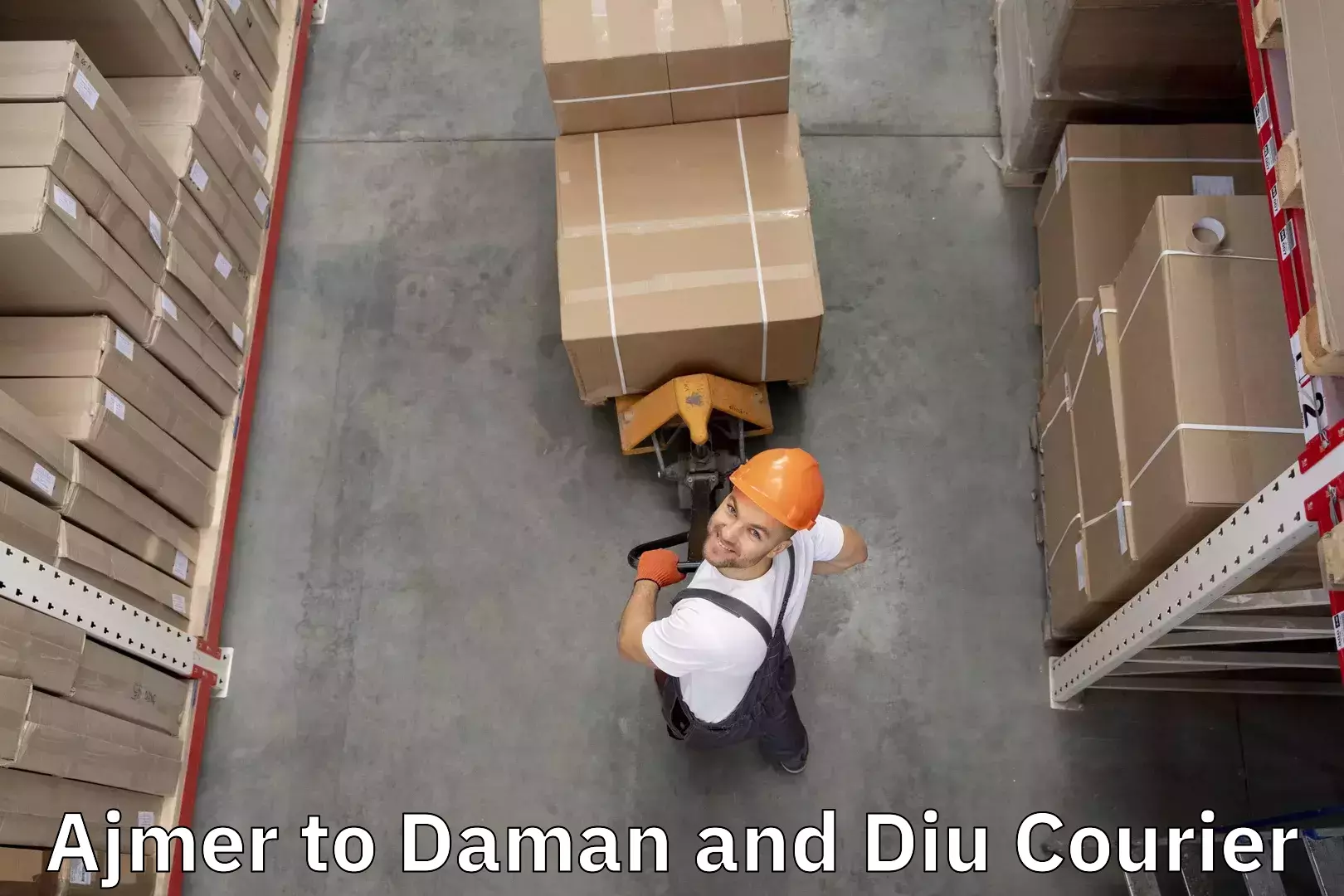 Baggage shipping experience Ajmer to Daman