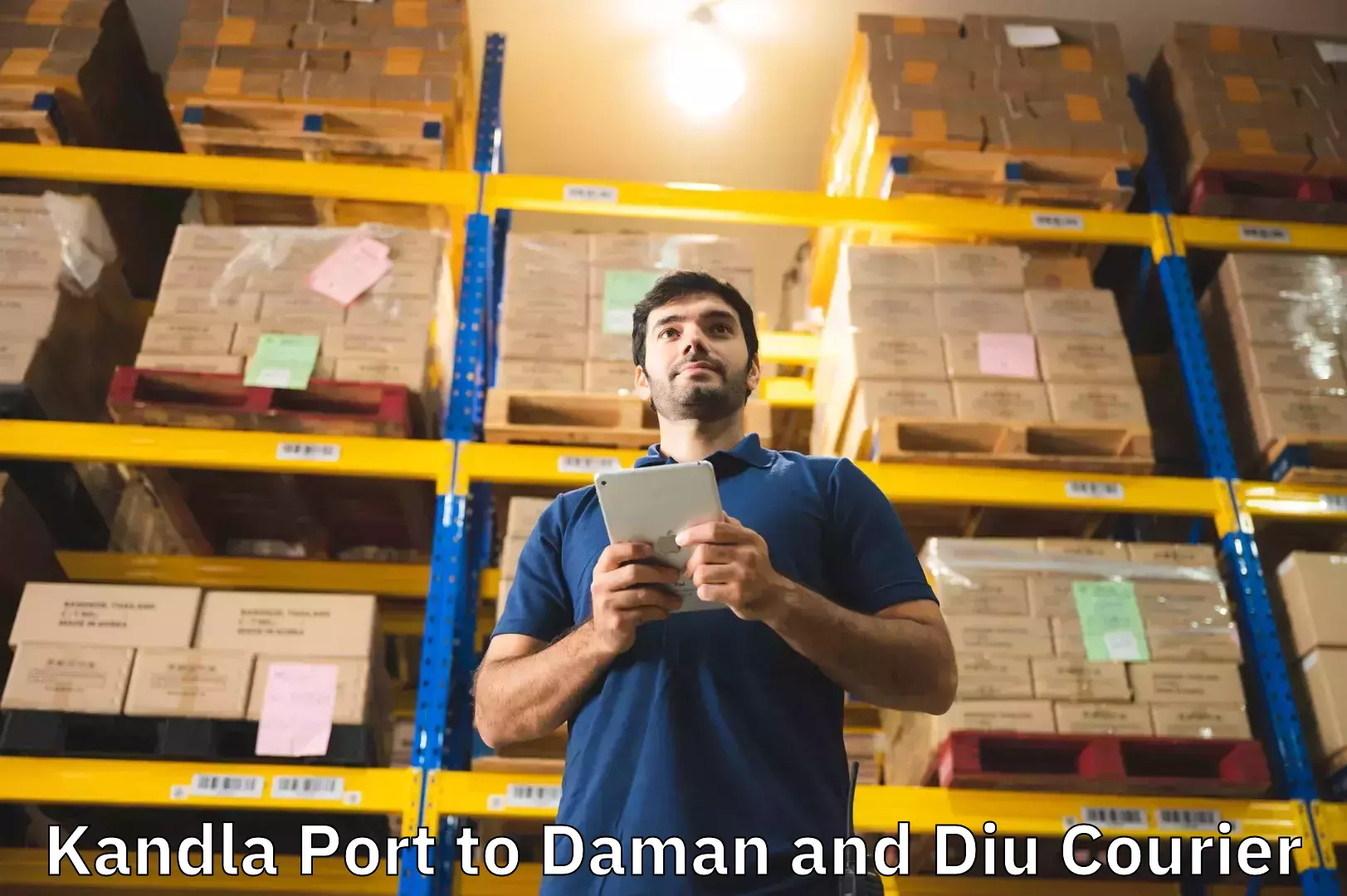 Luggage shipment tracking Kandla Port to Diu
