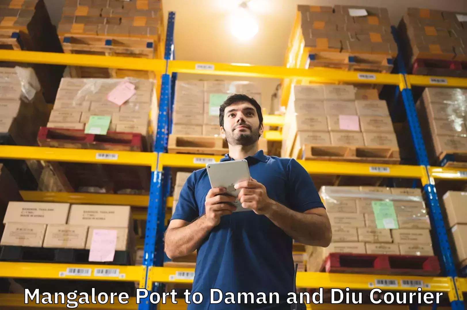 Luggage delivery operations Mangalore Port to Daman and Diu